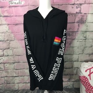 ‼️ SOLD ‼️ VS PINK 💕 Campus Hoodie